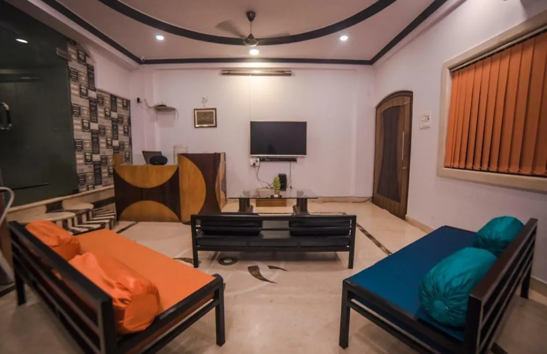 Happinest - The Backpacker'S Hostel-1